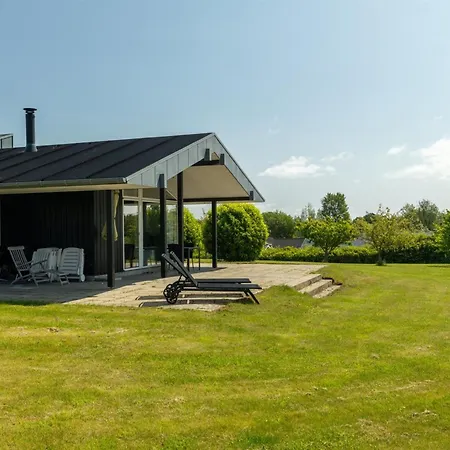 Prázdninový dům Erlinda - 600m From The Sea By Interhome *